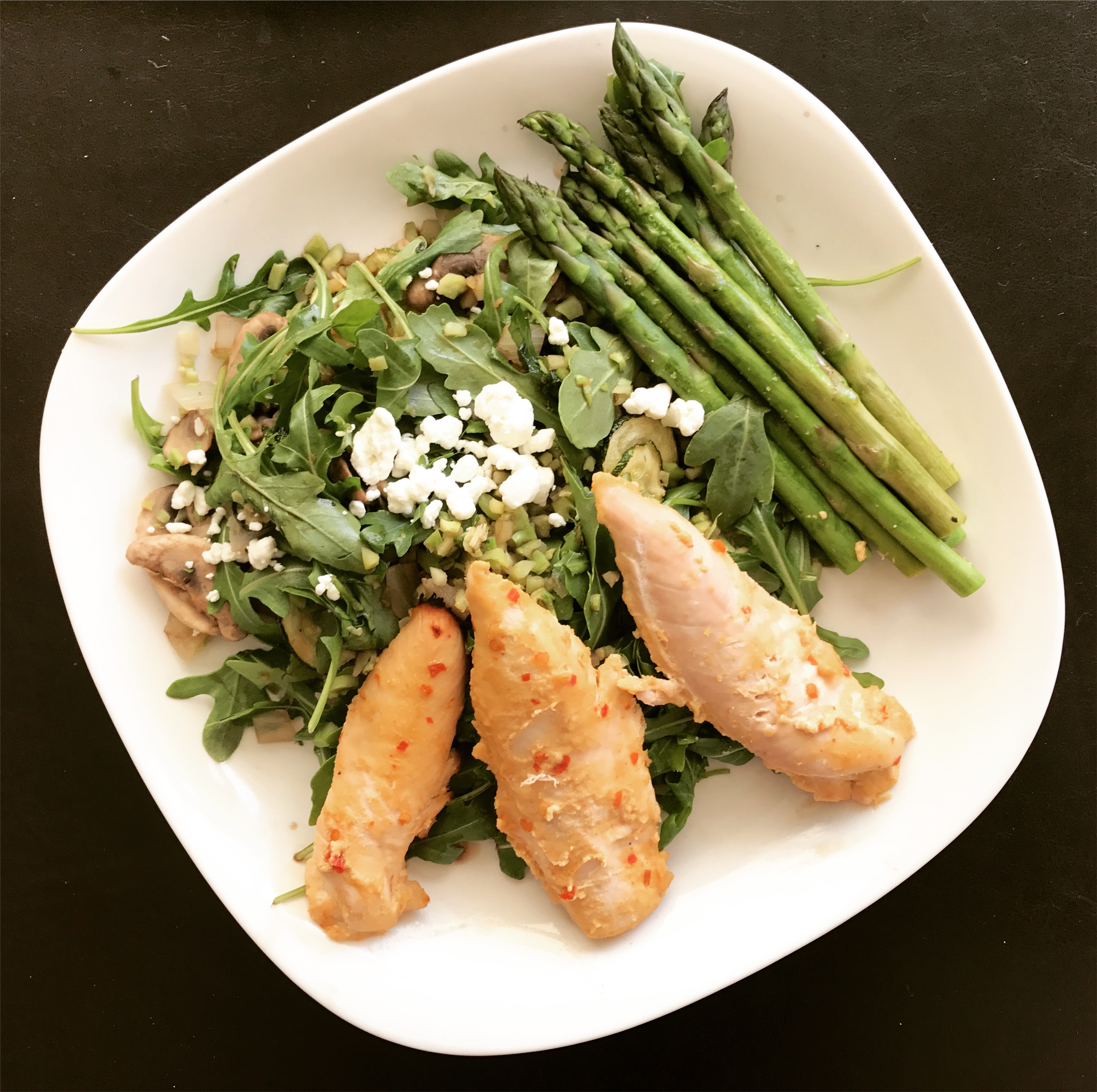 hummus-chicken-asparagus-salad