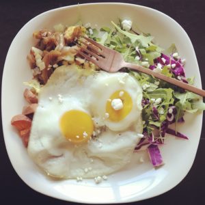 Breakfast Salad with Sweet Potato